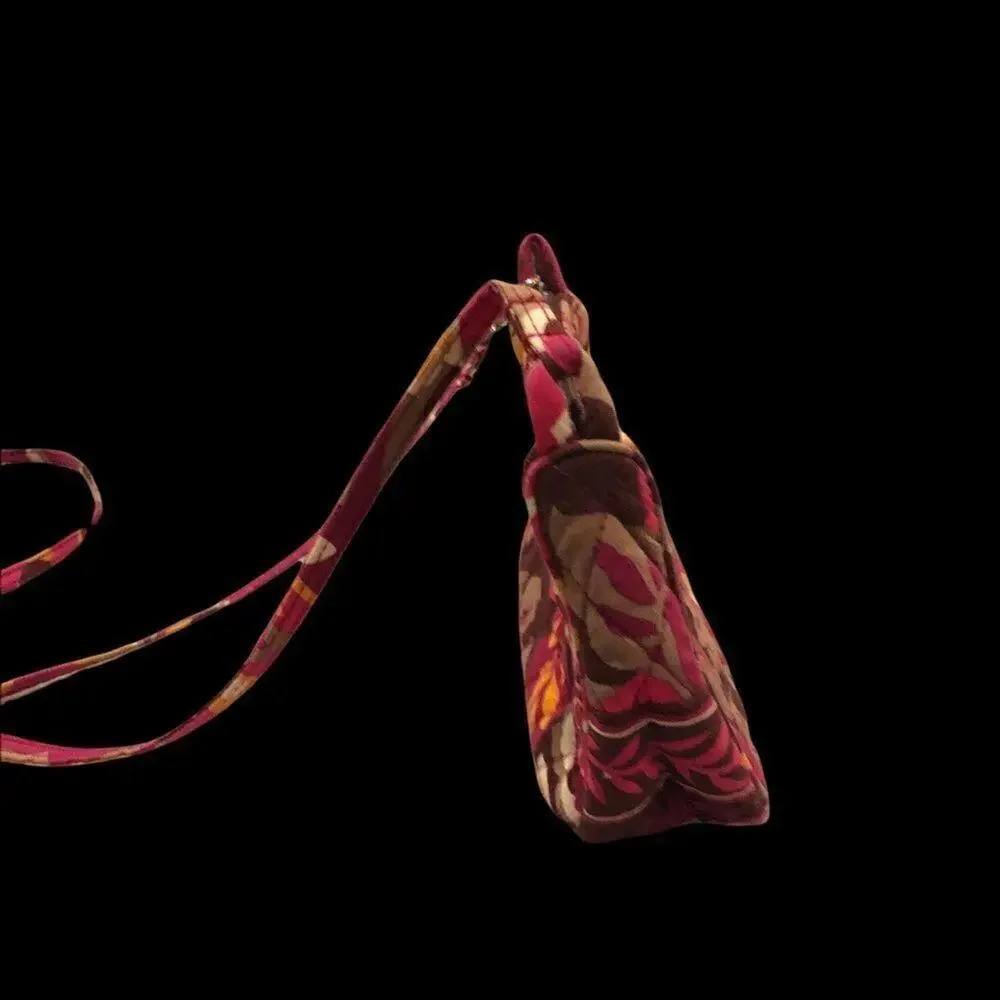 Vera Bradley Retired Carnaby Pattern Small Purse with Shoulder‎ Strap